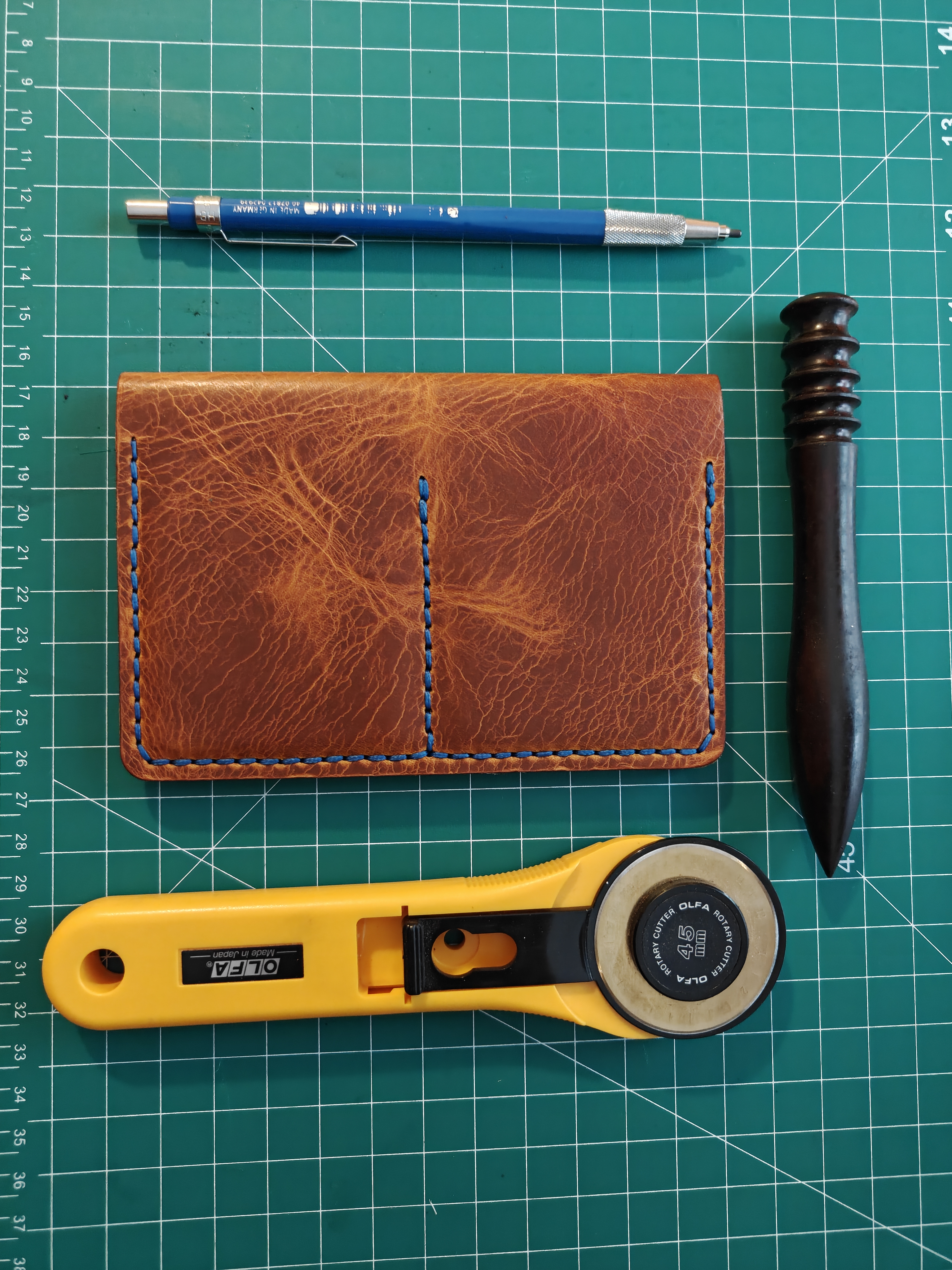 The Traveller passport wallet