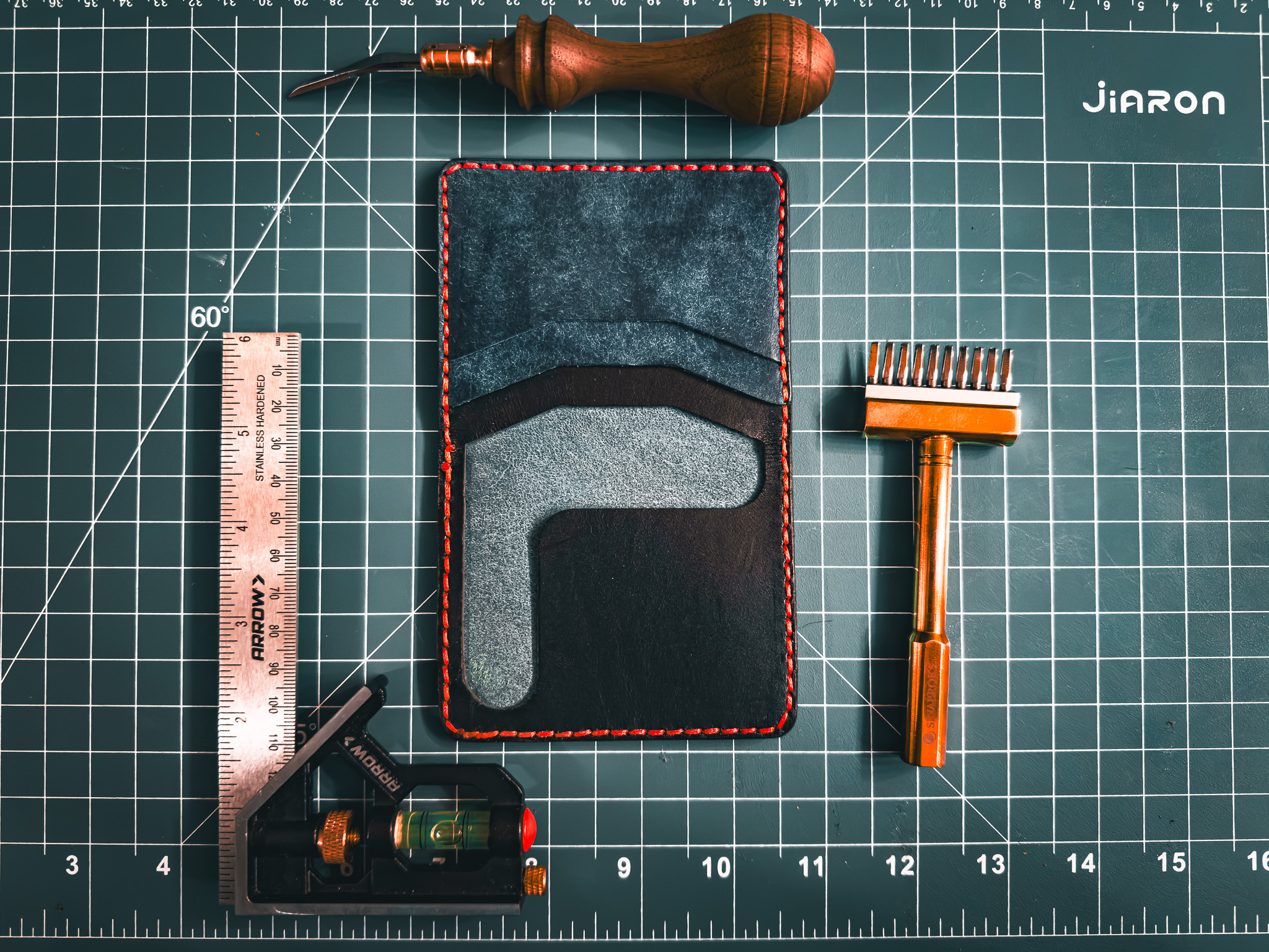 The Familiar cardholder